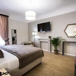 Chic & Town Luxury ** Rom