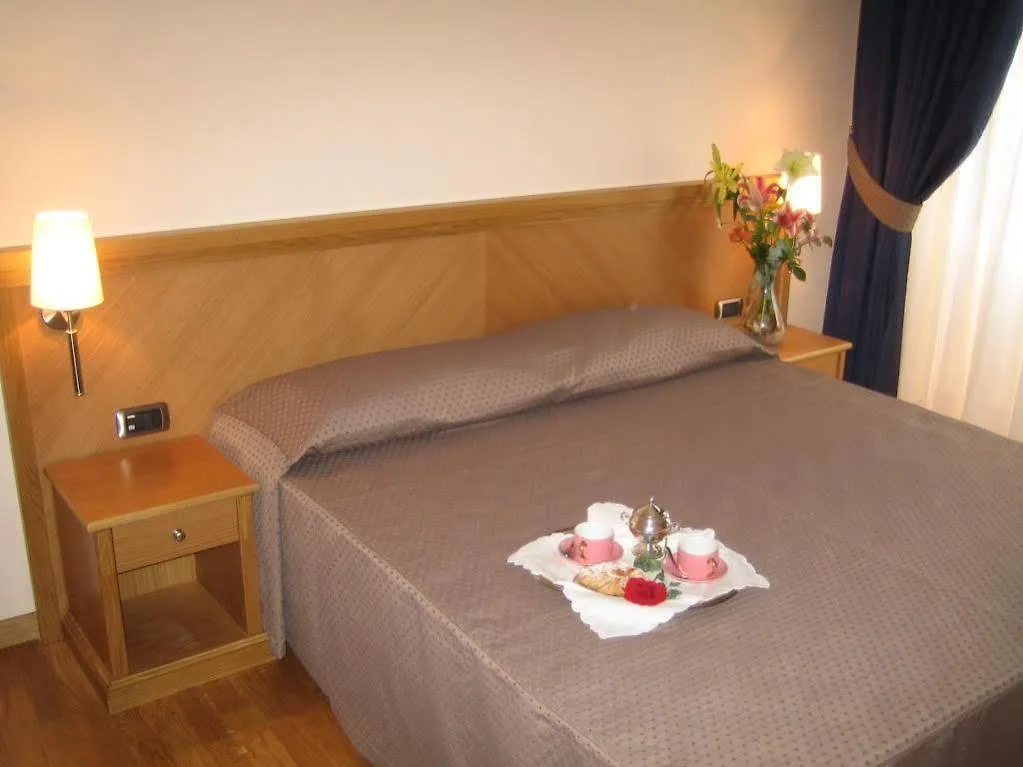 Guest house Roma Dei Papi B&B